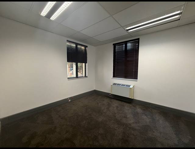295.30M² OFFICE TO LET IN MORNINGSIDE